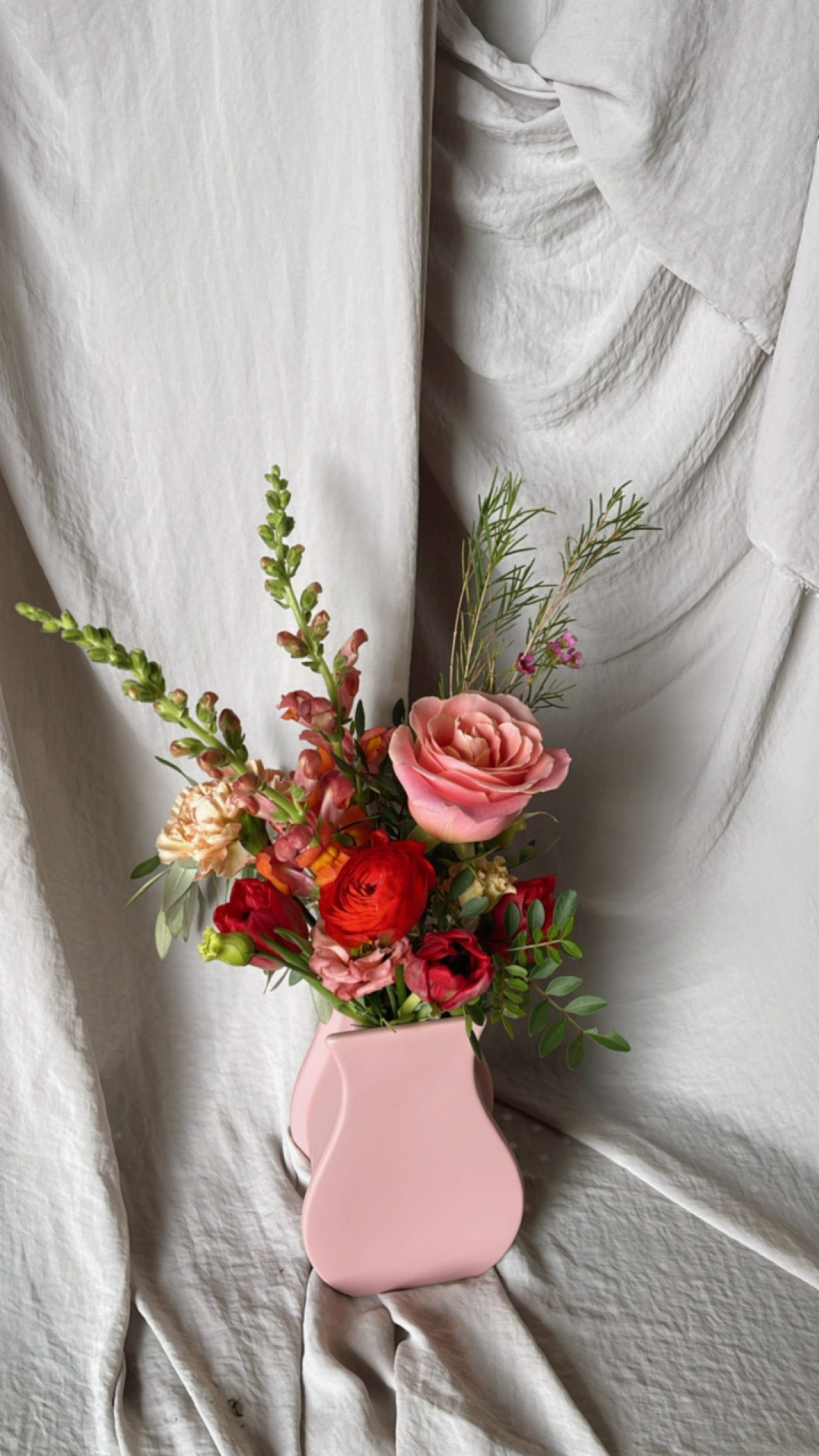 Silhouette Vase