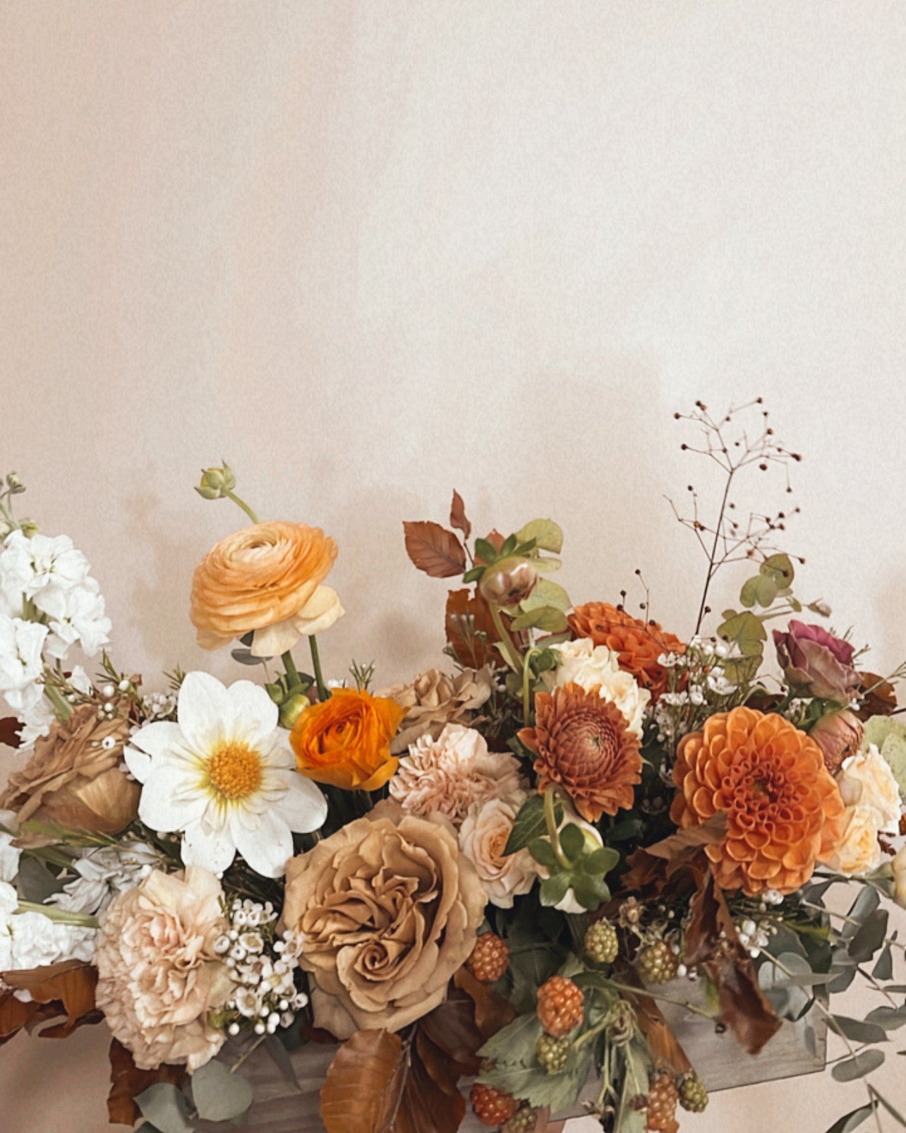 Seasonal Blooming Wood Box || FALL BLOOMS ||