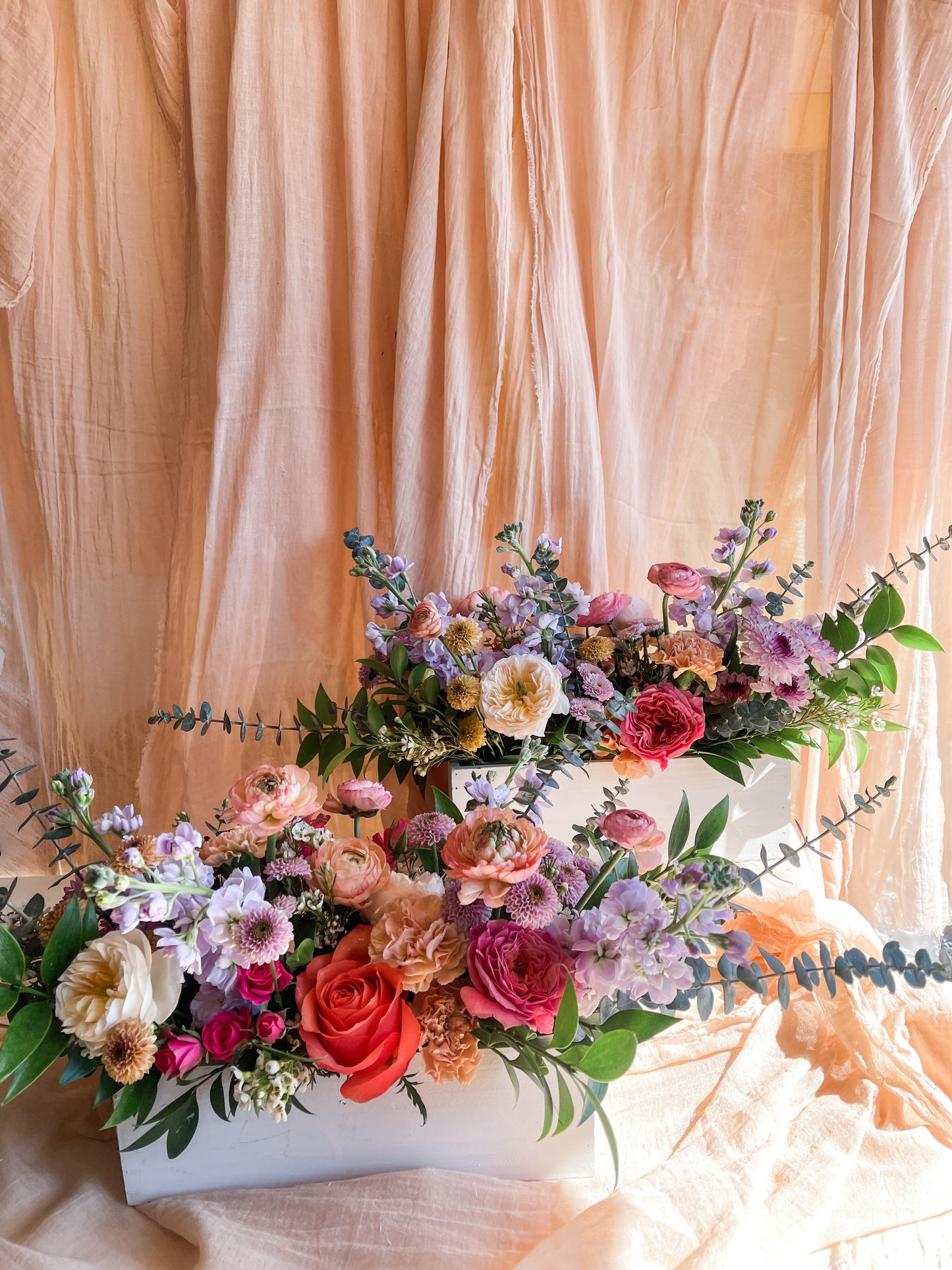 Seasonal Blooming Wood Box || FALL BLOOMS ||