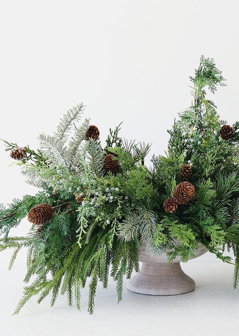 Holiday Centrepiece Workshop | Sunday December 15 | 11am-12:30pm